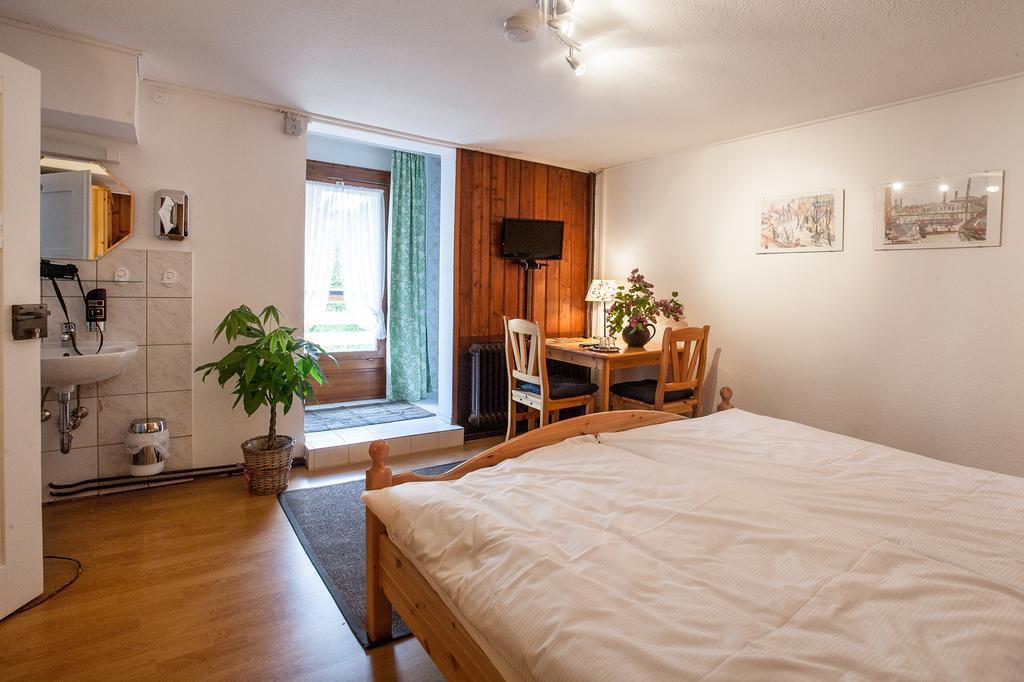Pension Tannenheim Schluchsee Oda fotoğraf